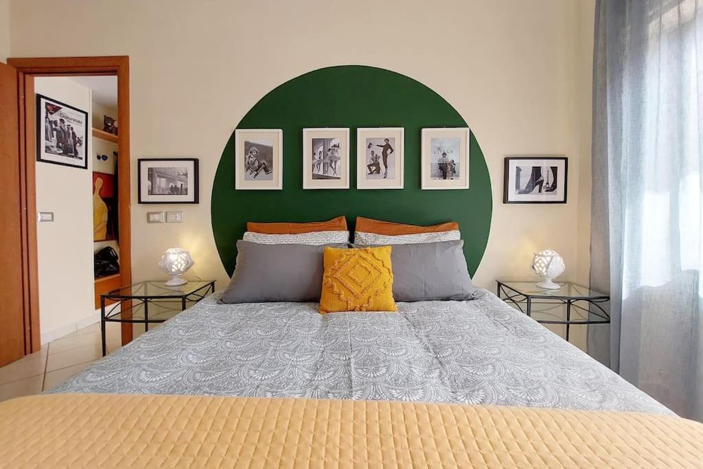 Relax Rome With 2 Balconies - 2 Bedroom Flat, 3Rd Floor With Lift, High Comfort, Quite, A Walk From Urban Train Station Gemelli And Metro A Stops Battistini & Cornelia Connecting To Center In 20 Minutes, 2 Steps From Bus Stop, Cycle Path, Groceries Экстерьер фото