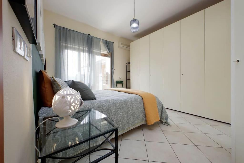 Relax Rome With 2 Balconies - 2 Bedroom Flat, 3Rd Floor With Lift, High Comfort, Quite, A Walk From Urban Train Station Gemelli And Metro A Stops Battistini & Cornelia Connecting To Center In 20 Minutes, 2 Steps From Bus Stop, Cycle Path, Groceries Экстерьер фото