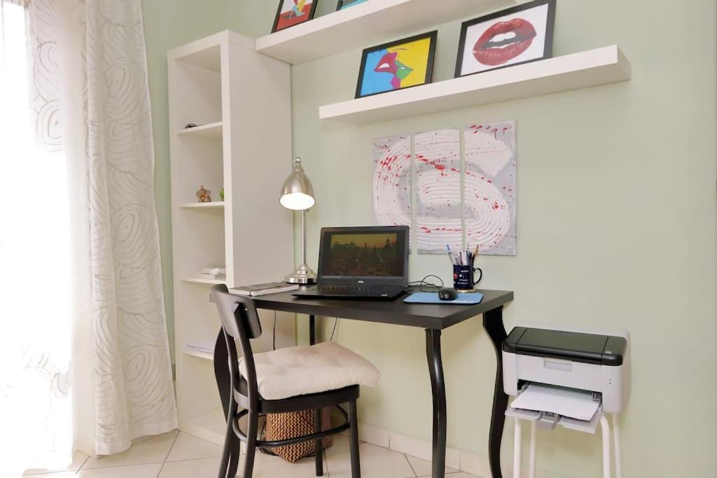 Relax Rome With 2 Balconies - 2 Bedroom Flat, 3Rd Floor With Lift, High Comfort, Quite, A Walk From Urban Train Station Gemelli And Metro A Stops Battistini & Cornelia Connecting To Center In 20 Minutes, 2 Steps From Bus Stop, Cycle Path, Groceries Экстерьер фото